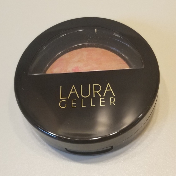 🦋 Laura Geller Baked Blush-N-Brighten Marbleized Blush (In Coral Cove) - Picture 5 of 12